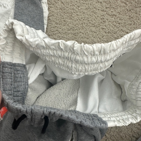 Vintage Nike logo branded fleece sweatpants jogger size XS gray white stripe - Picture 8 of 12